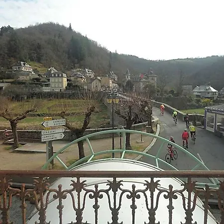 Bar Aux Armes D'estaing - Kb Group Estaing