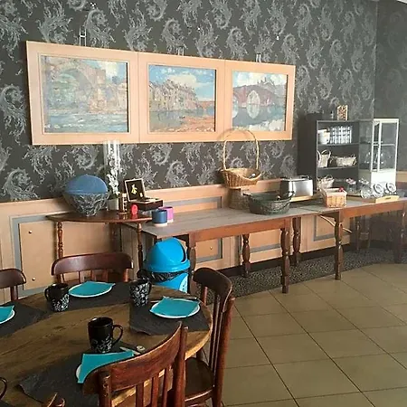 Bar Aux Armes D'estaing - Kb Group Szálloda 2*